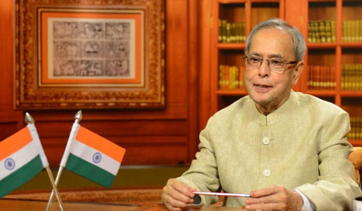 Three Years in Office, President Pranab Mukherjee to Host Dinners for Ministers