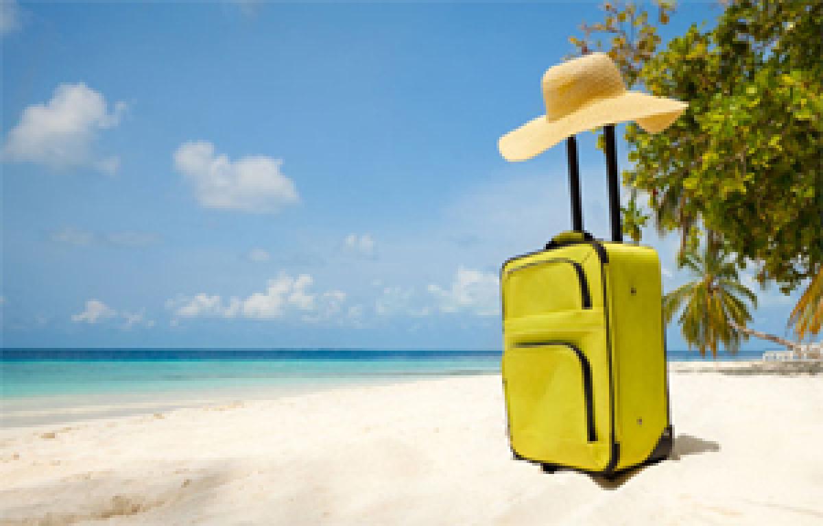 Tips to save money on a vacation