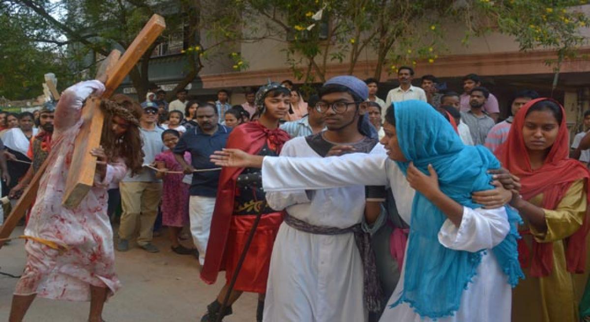 Street play marks Good Friday