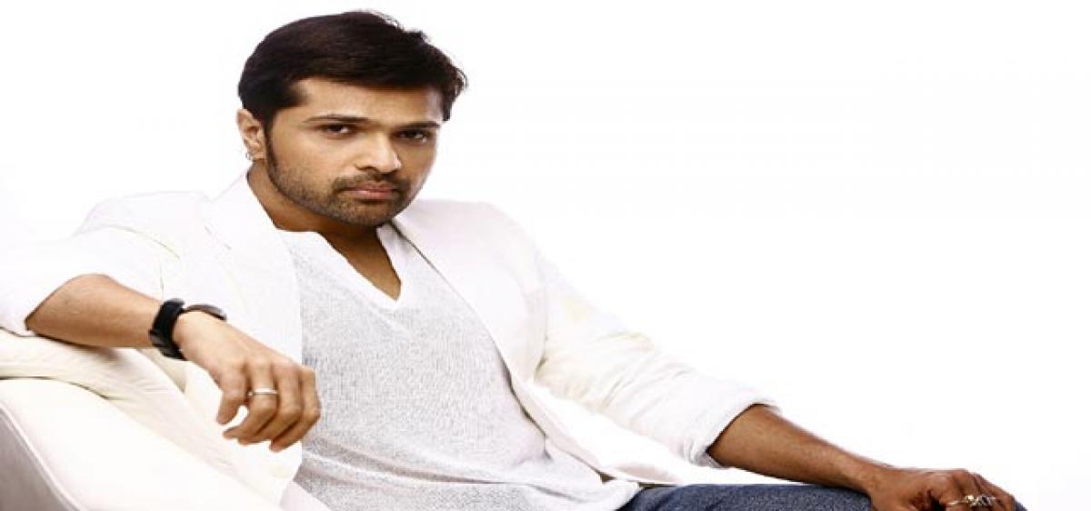 Himesh touched by five-year-old singer