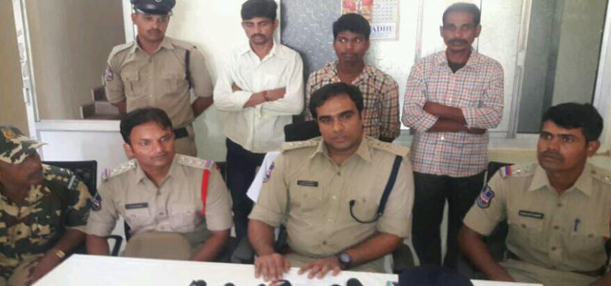 3 Maoists arrested in Bhupalpalli