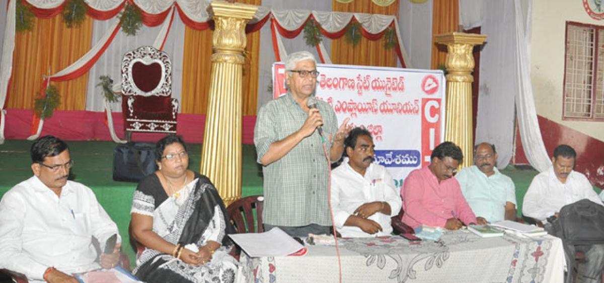 Regularise contract workers: CITU