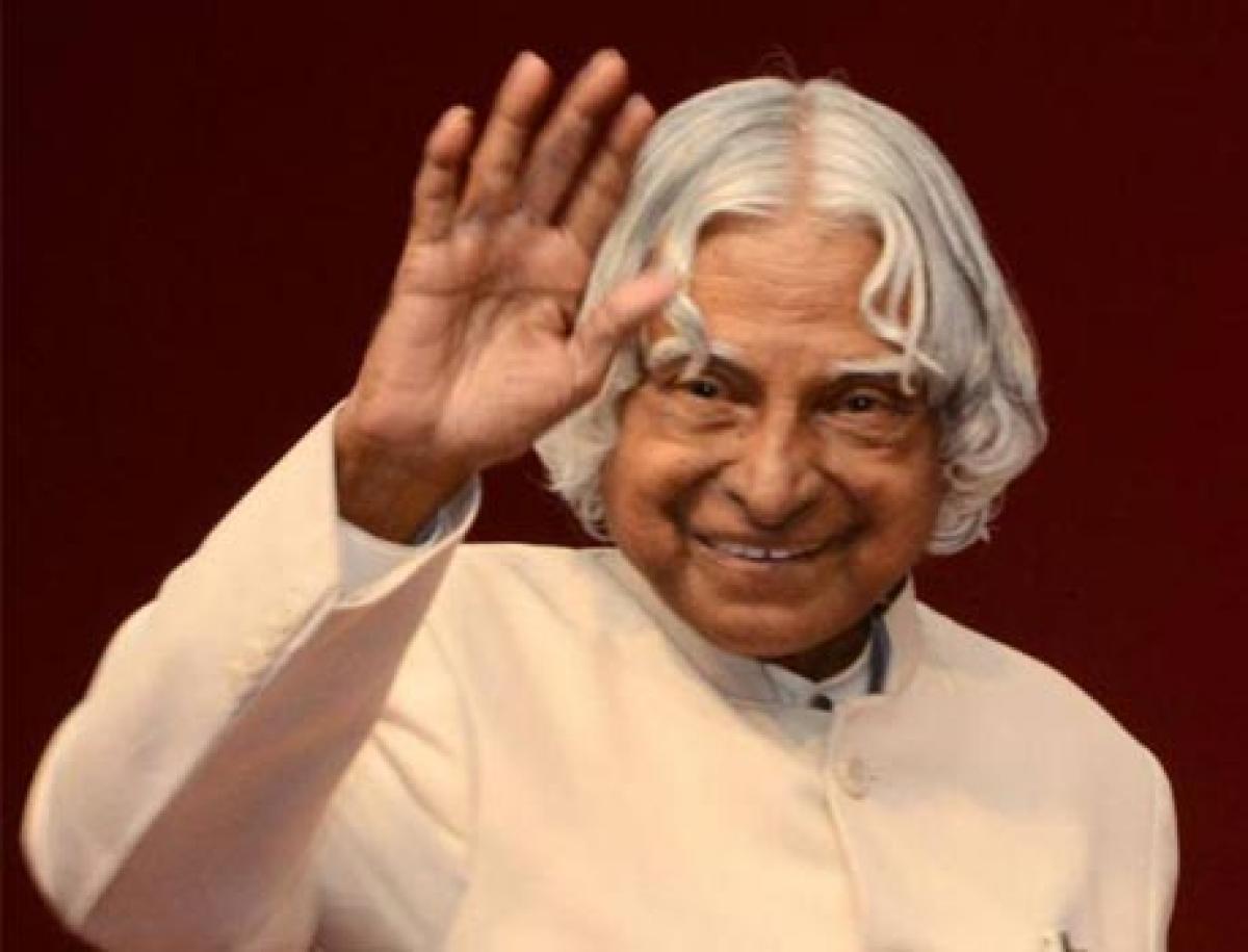 kalam-s-statue-unveiled-at-andhra-university