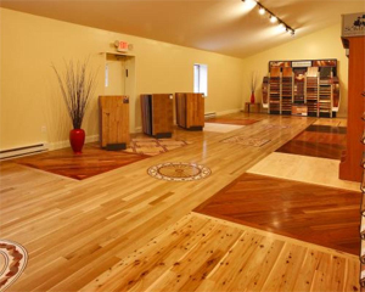 How to protect hardwood floor in monsoon