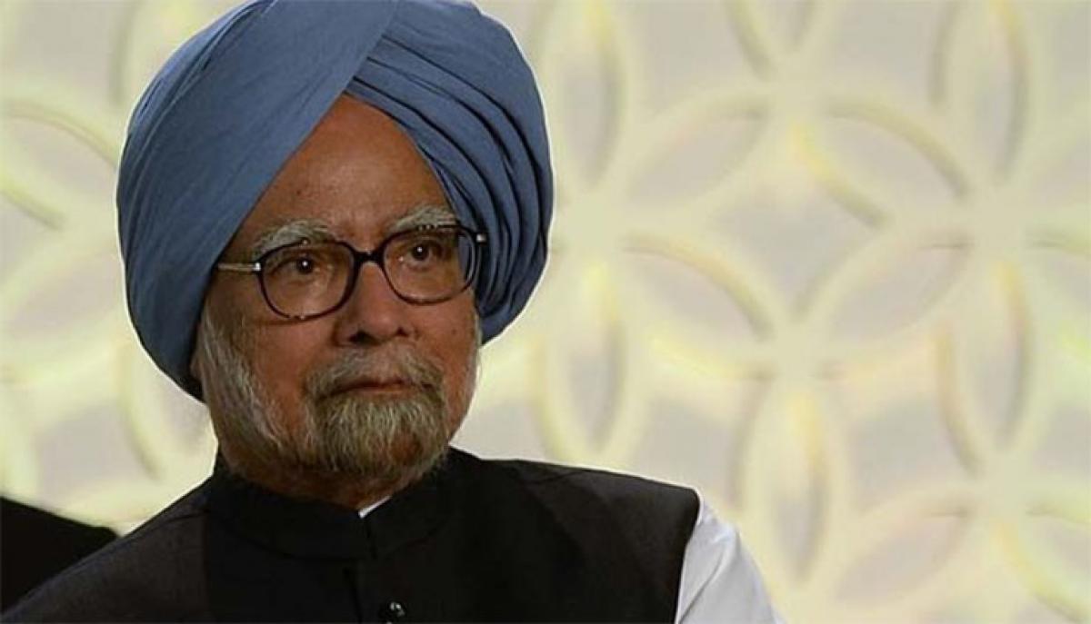 Court rejects CBI closure report against Manmohan