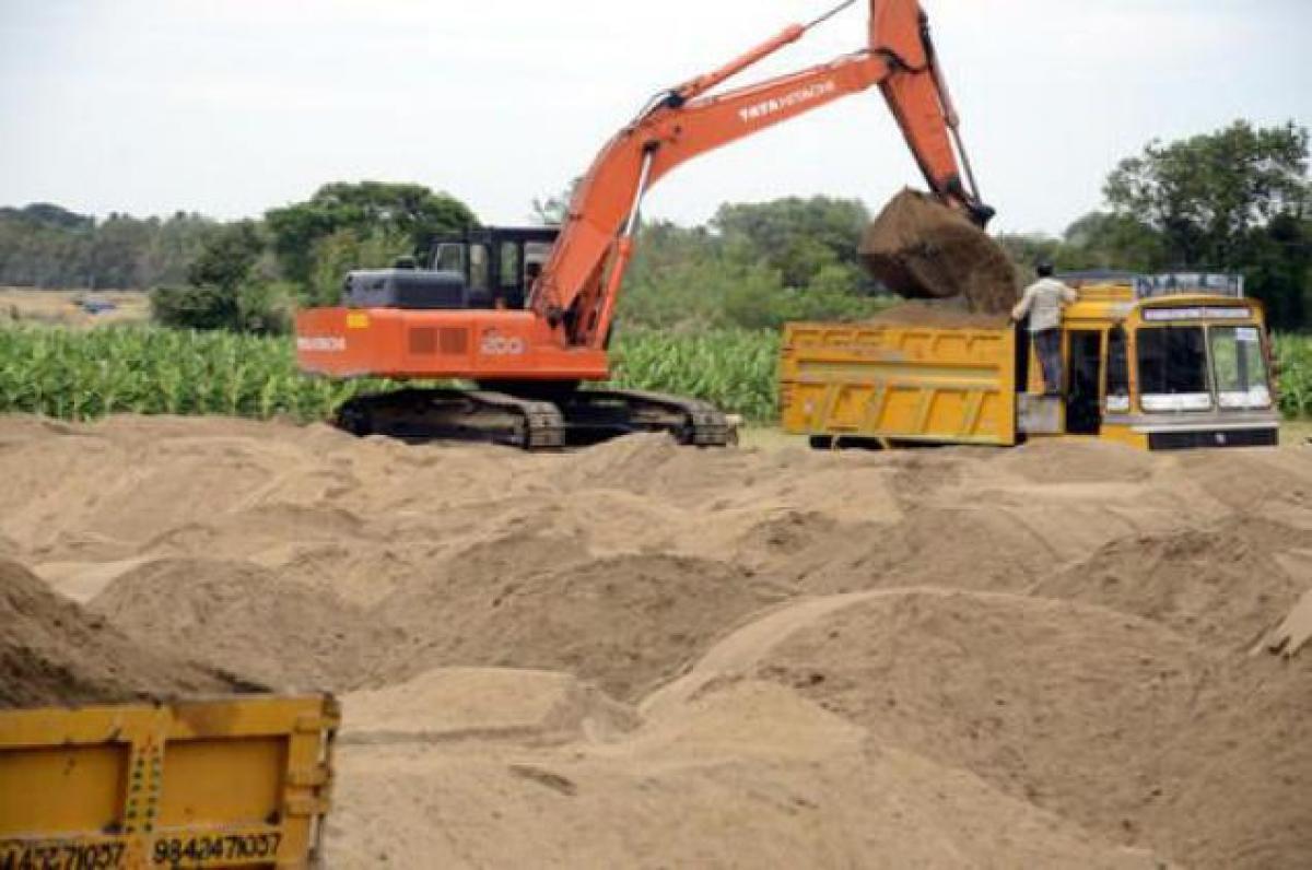 AP Govt backtracks on the sand mining policy