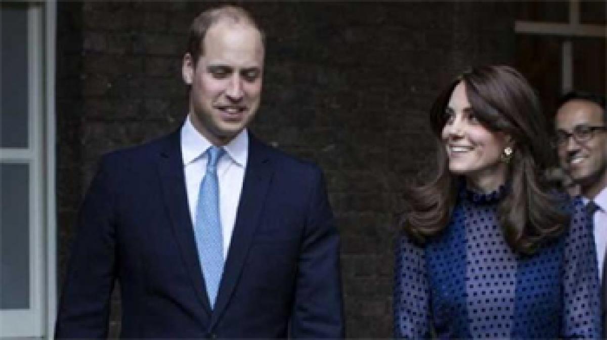 Britains Prince William and Kate head for taste of India