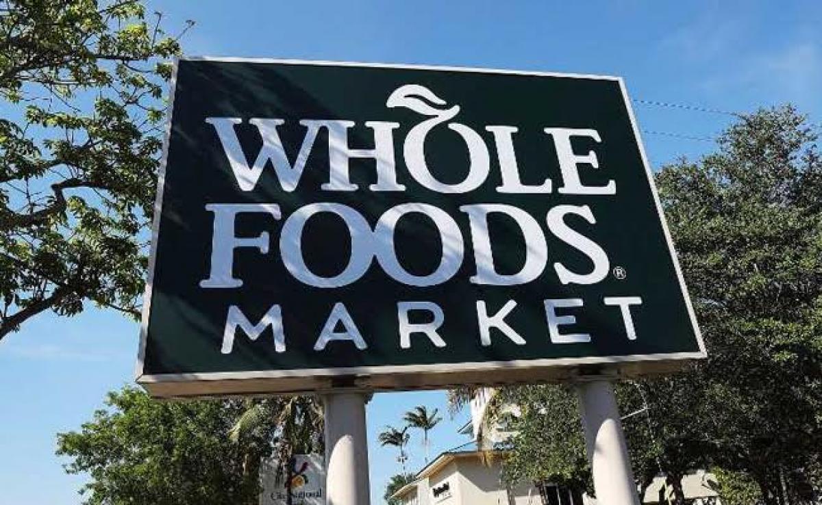 With Whole Foods, Amazon On Collision Course With Wal-Mart