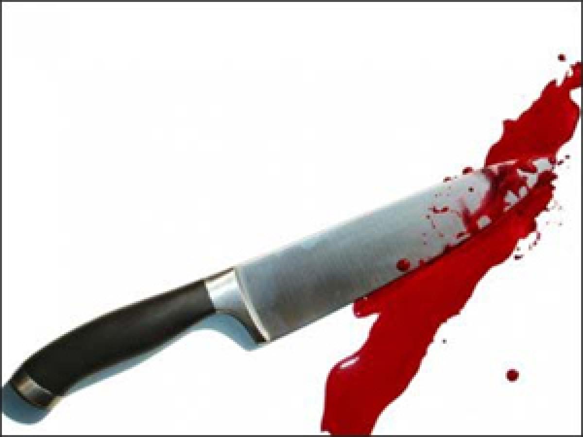 Girl stabbed to death in Delhi