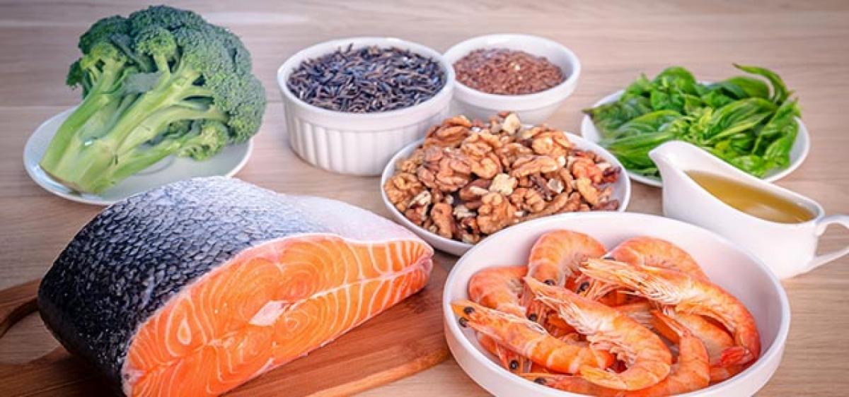 Omega-3 foods could curb damage caused by air pollution