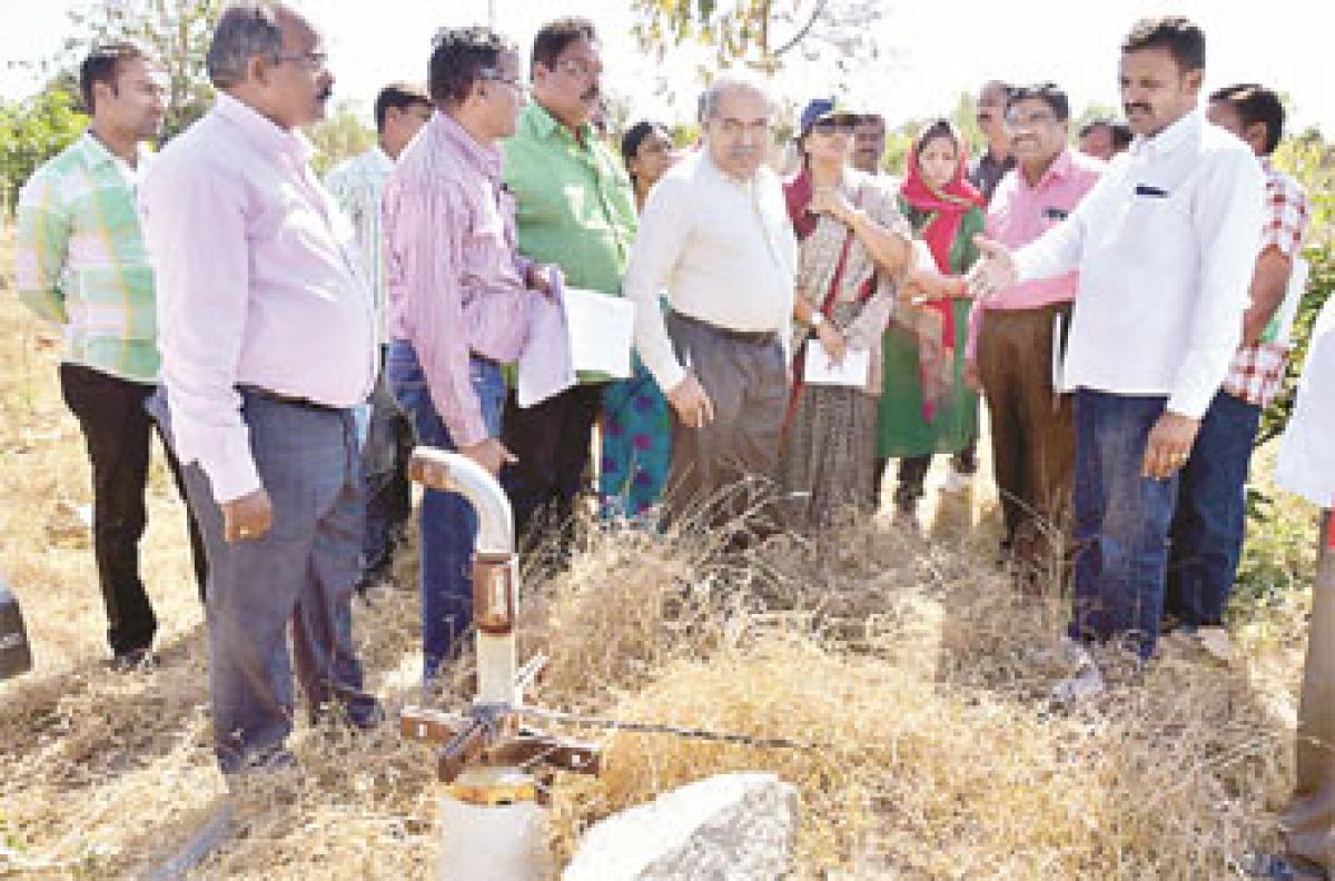 MGNREGS panel visits Nizamabad