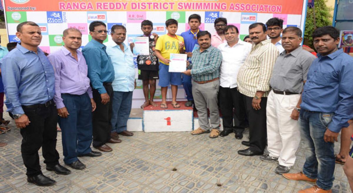 Hyderabad, Ranga Reddy swimmers take honours