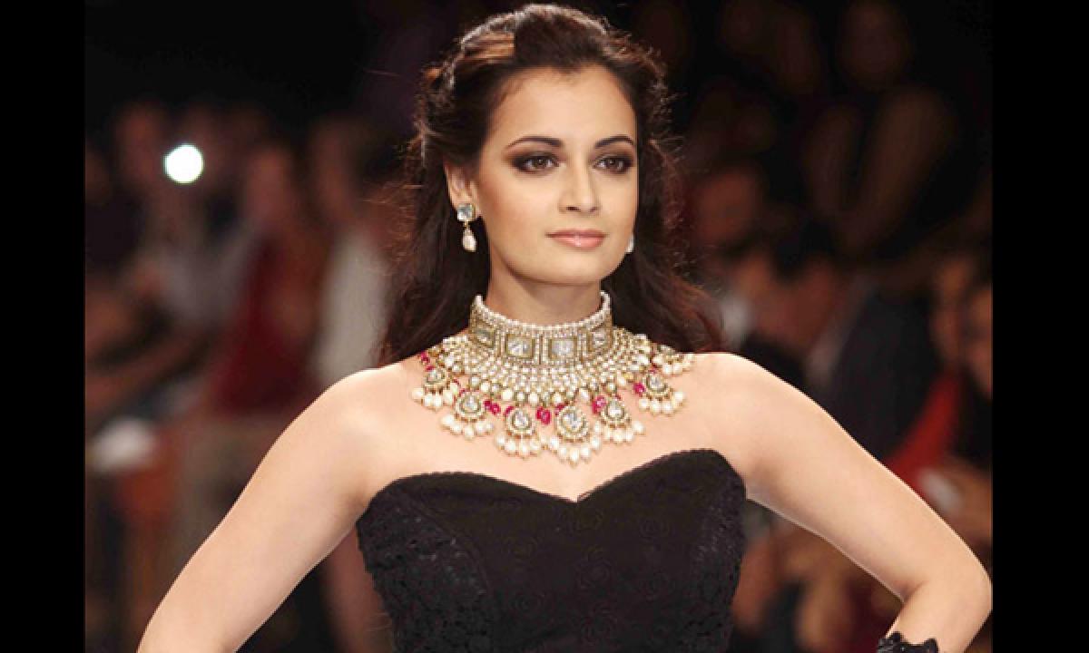 Dia Mirza joins cast in Sanjay Dutts biopic