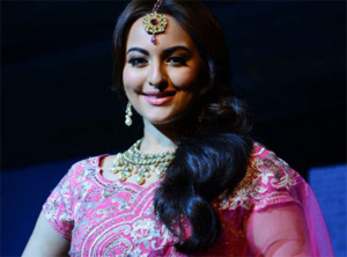 Sonakshi Sinha not the showstopper at BMW India Bridal Fashion Week