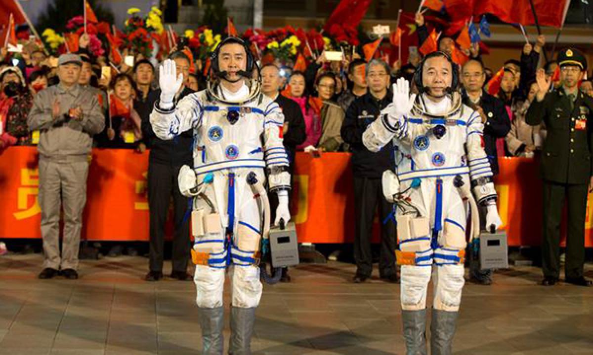 China successfully launches its longest manned space mission