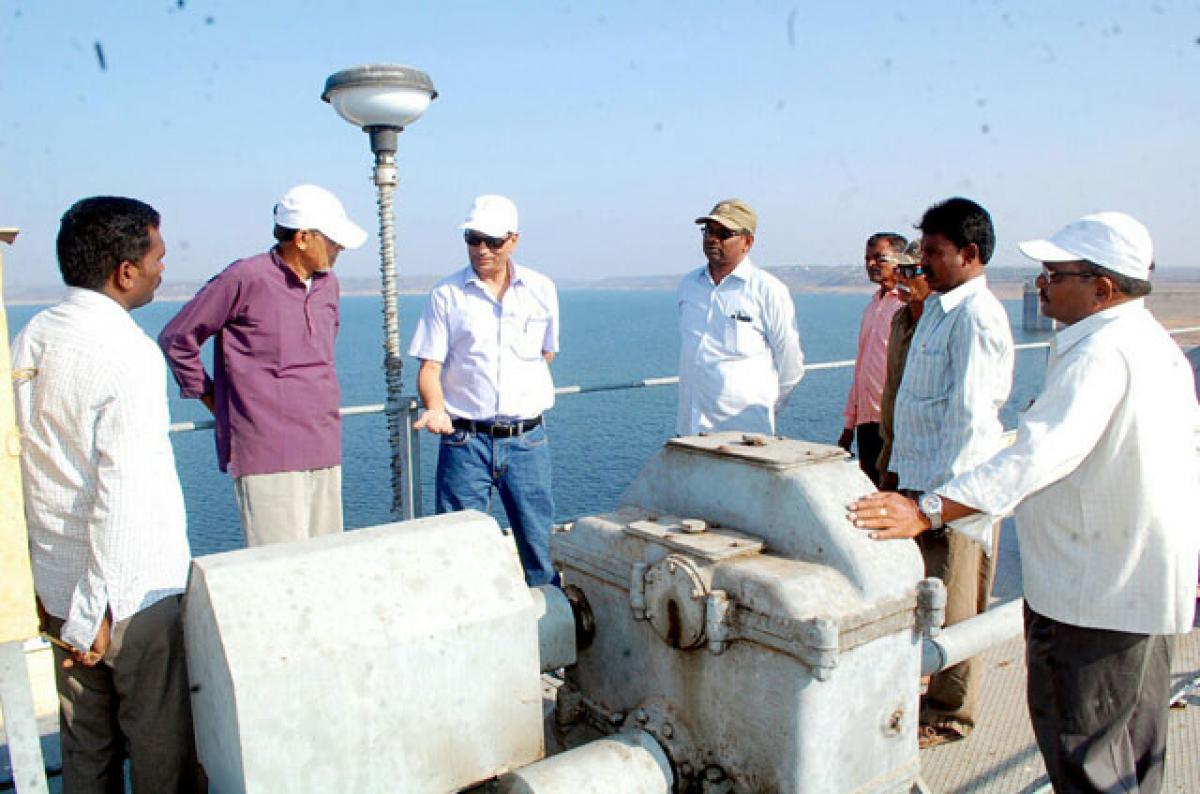 Safety Review Committee inspects Nagarjunasagar dam