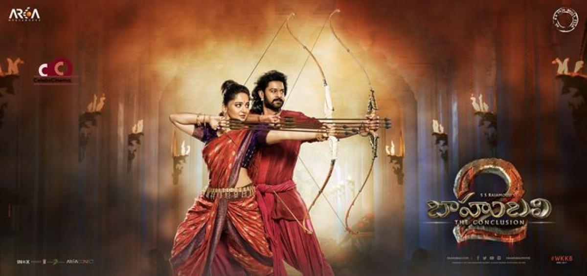 Rajamoulis Baahubali 2 trailer gets thumbs up from celebs