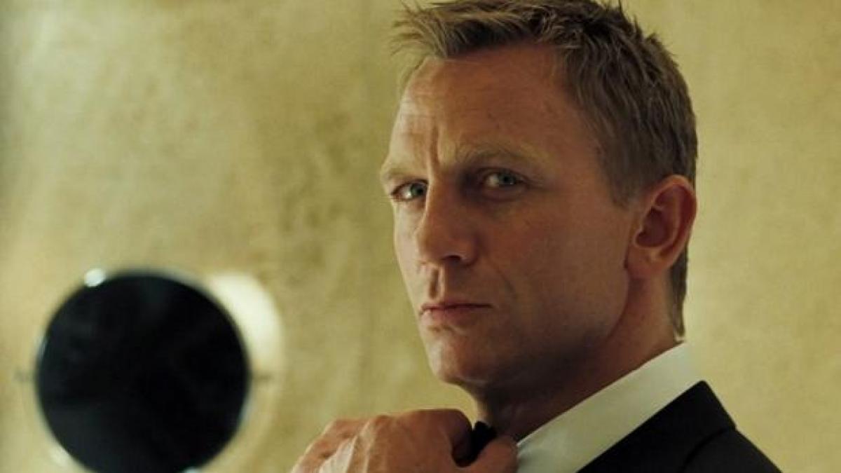 James Bonds long kiss in Spectre: Audience arent thumb sucking dumb juveniles, RGV tells Censor