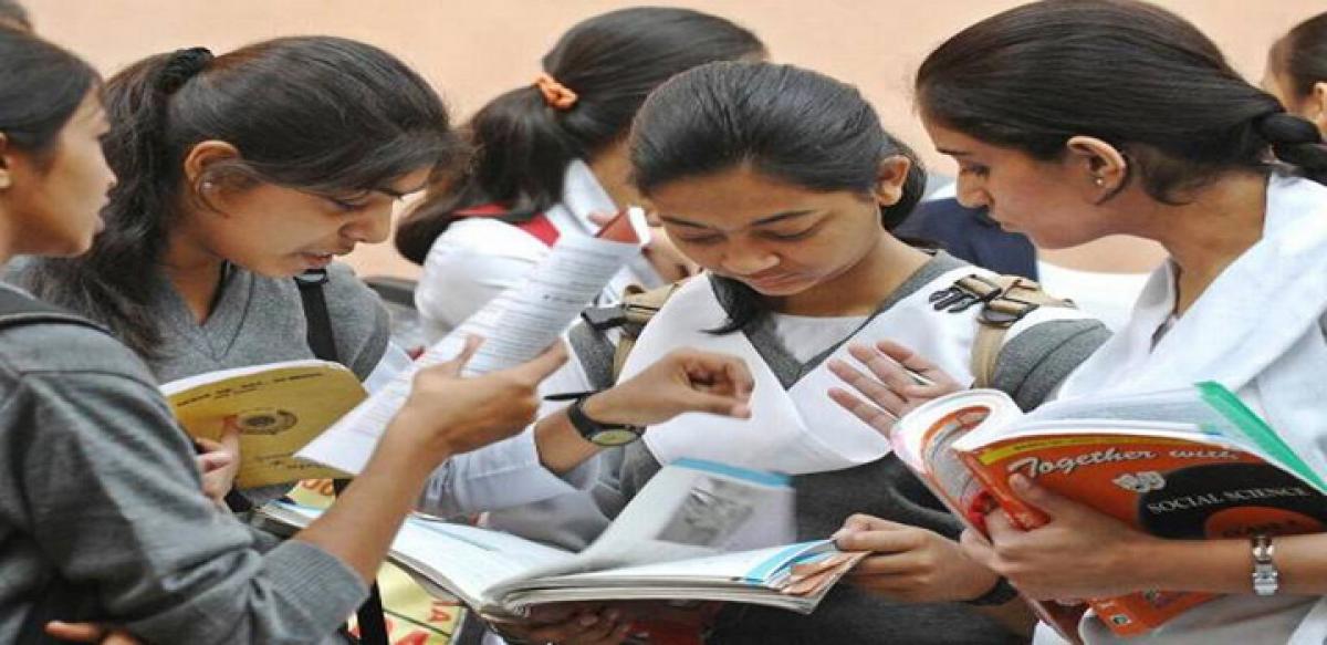 CBSE calls upon students to download Prime Ministers mobile app