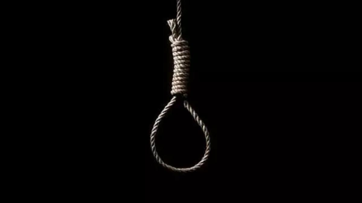 Trainee sub-inspector hangs himself in Telangana