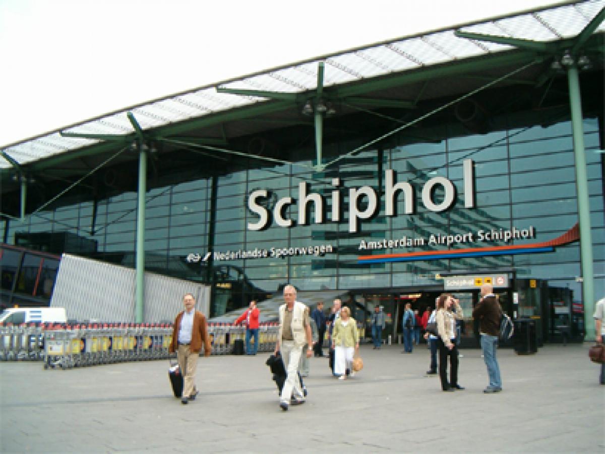 Amsterdam Airport carries Hindu Vedas for passengers