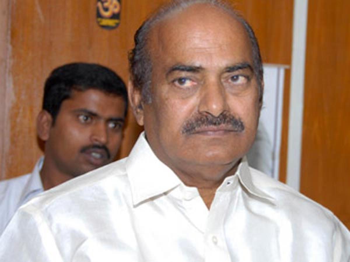 JC Diwakar Reddy criticizes Chandrababu over Officers Raj implementation