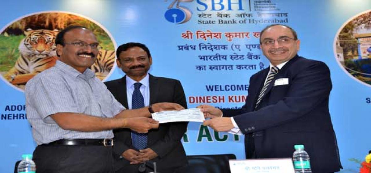 SBH donates 22.5 lakh to GHMC for She Toilets