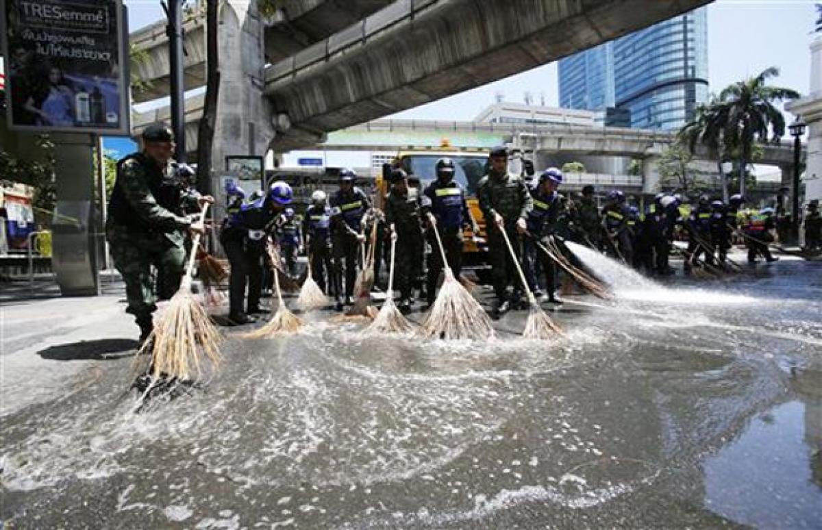 Second Bangkok explosion hits pier, no one hurt: police