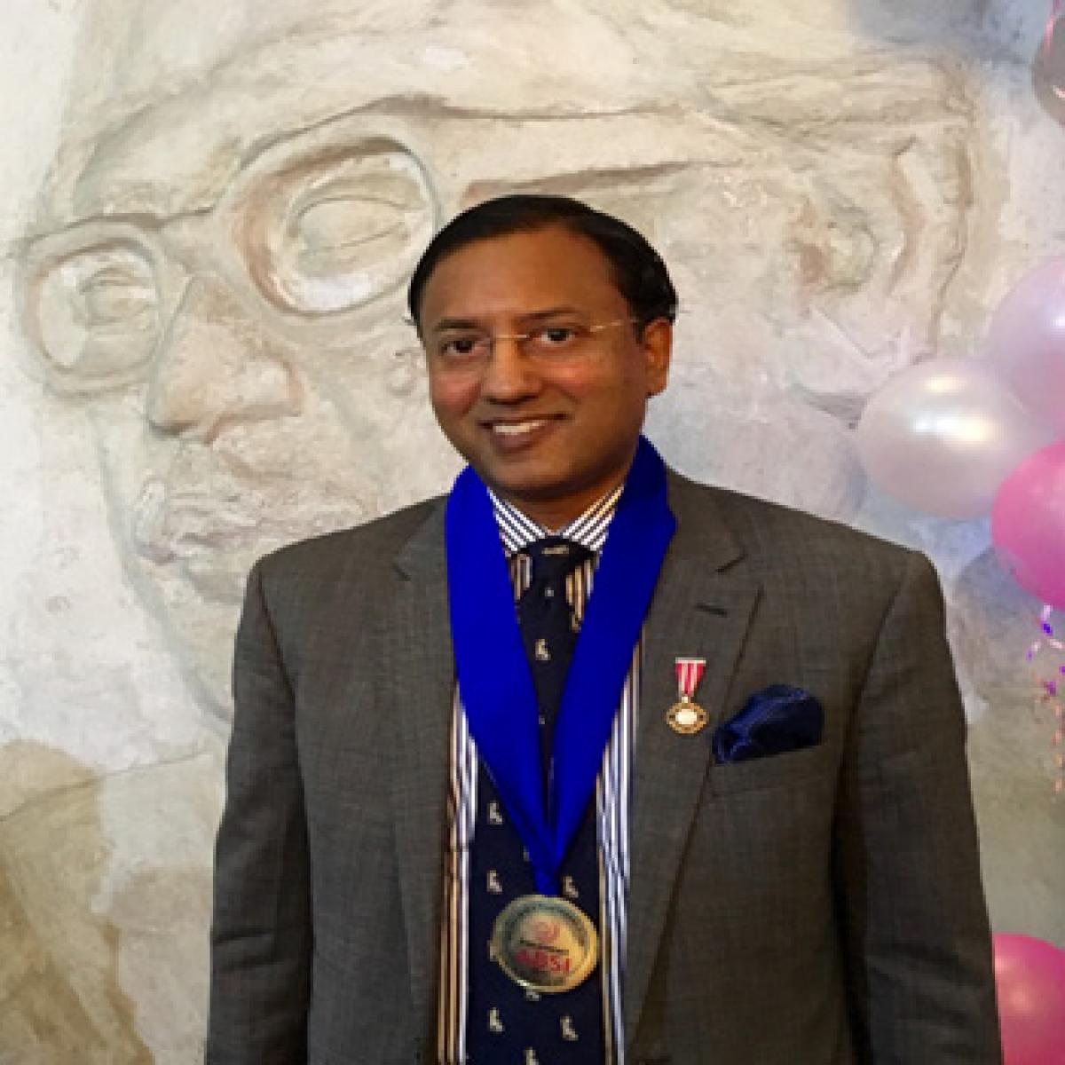 Hyderabad doctor gets Bangla honors