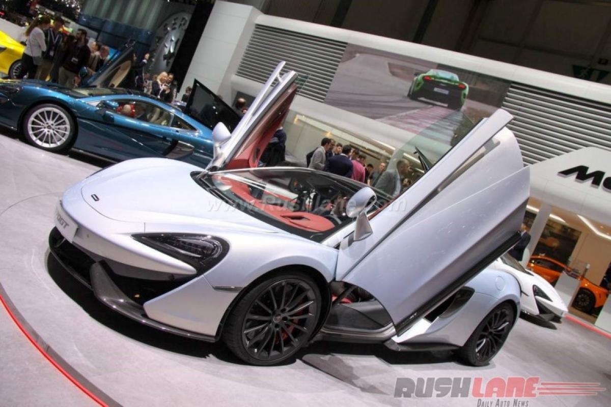 Geneva Motor Show 2016: McLaren 570GT features