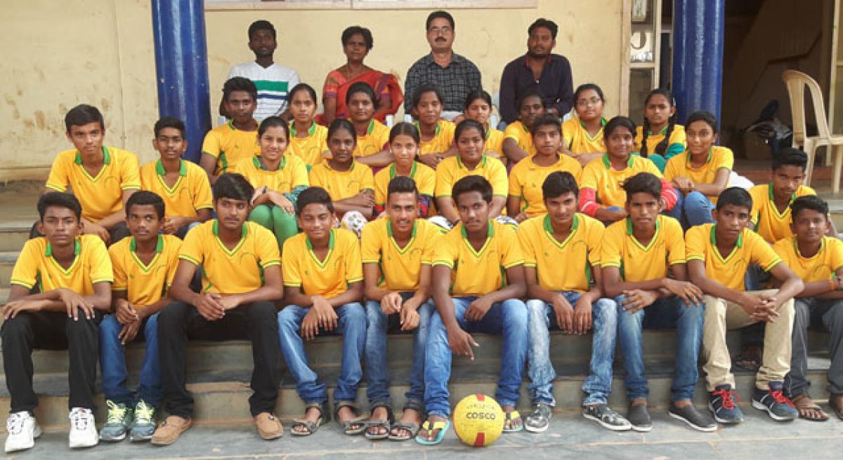 Andhra Pradesh Sub-junior throwball teams selected