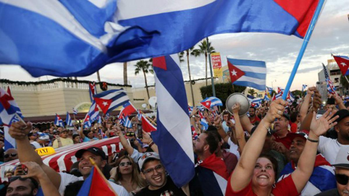 Cuban-Americans celebrate Fidel Castros death, Hopeful for fresh start