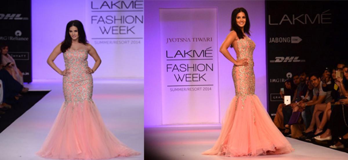 Sunny Leone to walk the ramp at New York Fashion Week 