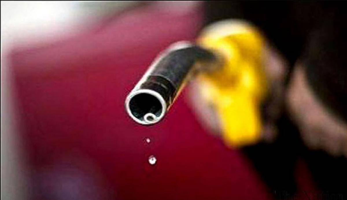 Oil prices down in Asian trade