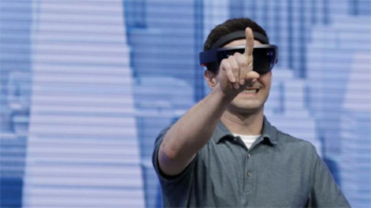 After Oculus Rift, Microsoft begins shipments of HoloLens