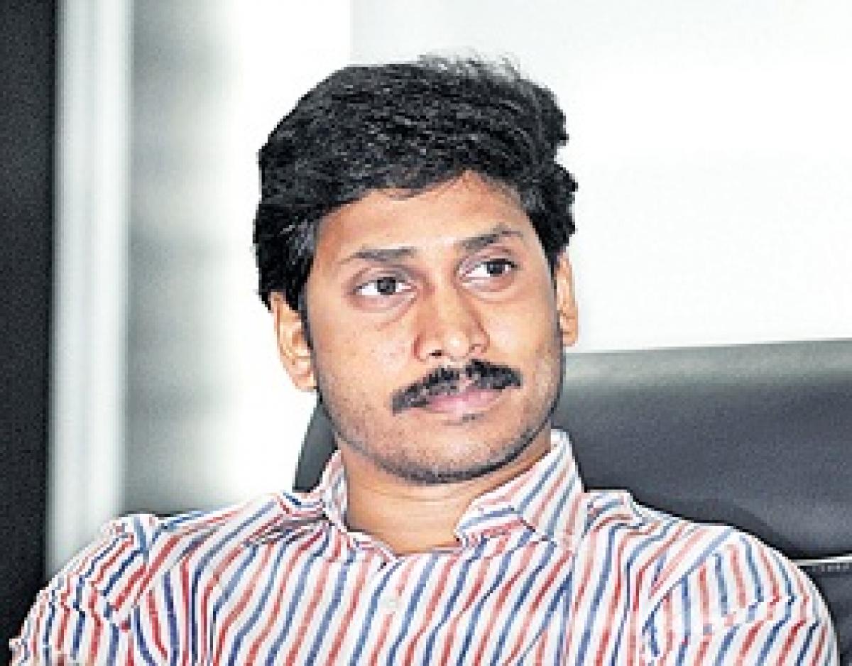 YS Jagan is a part time criminal: Kamineni Srinivas