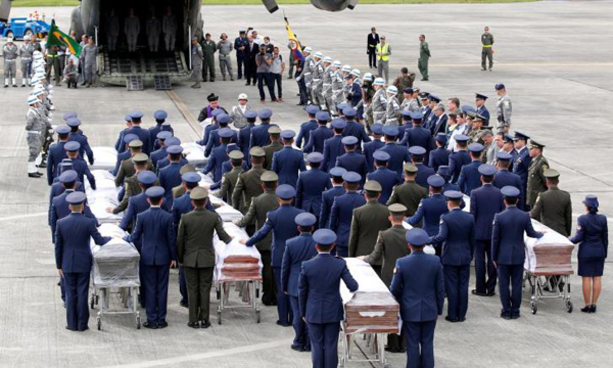 Brazilian Soccer team killed in Colombia crash take final flight to home, Brazil