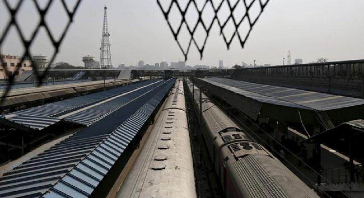 India to merge rail budget with union budget - govt source