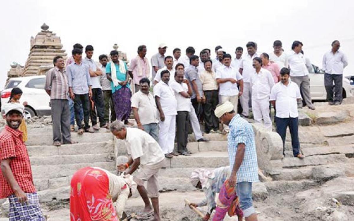 Pushkar ghat works at Pangal inspected