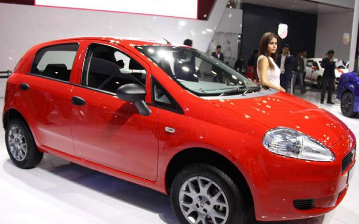 Fiat Punto Pure features price in India Auto Expo 2016
