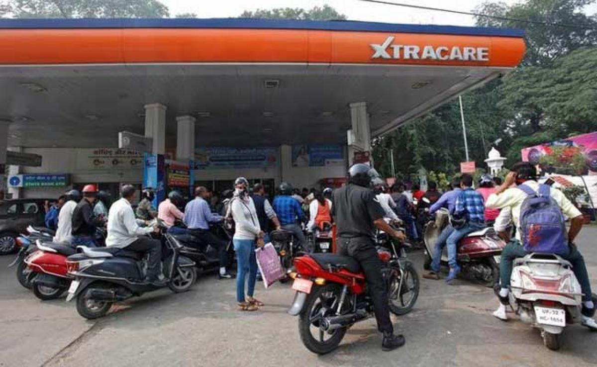 Daily Petrol, Diesel Price Revision From Tomorrow, Dealers Wont Go On Strike