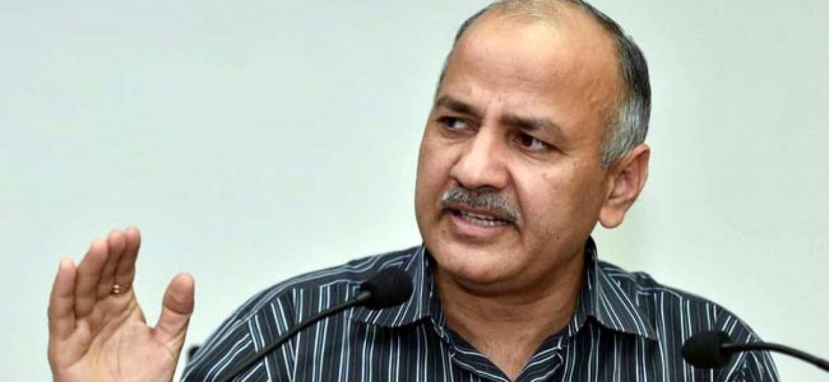 How can farmers who cant read do e-banking: Manish Sisodia