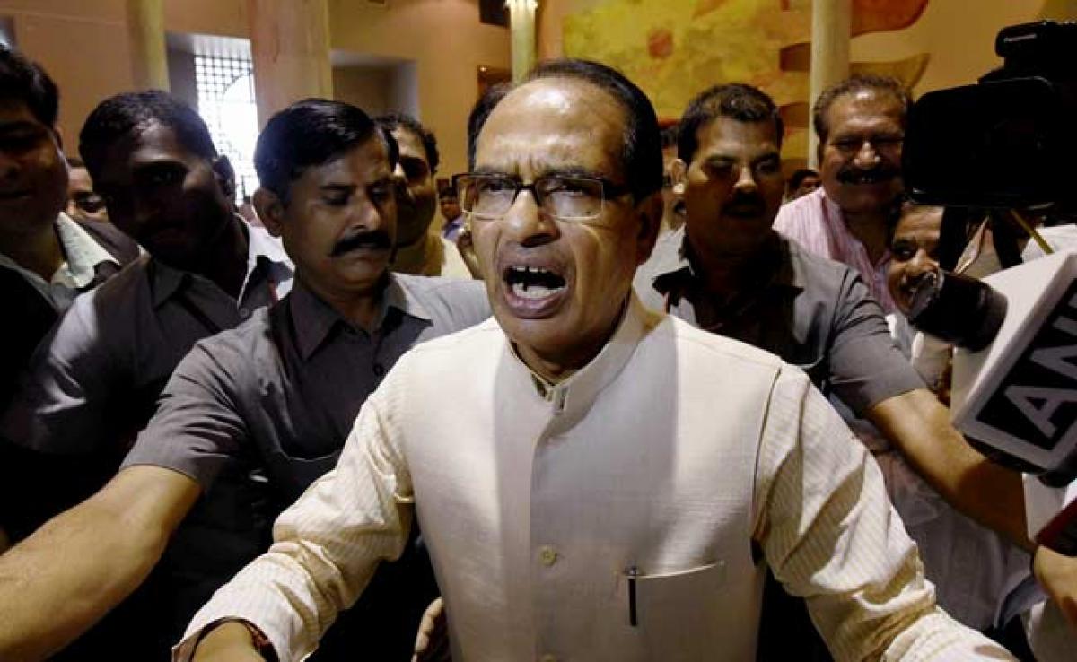 Madhya Pradesh Assembly Adjourned Indefinitely After Ruckus Over Vyapam Scam