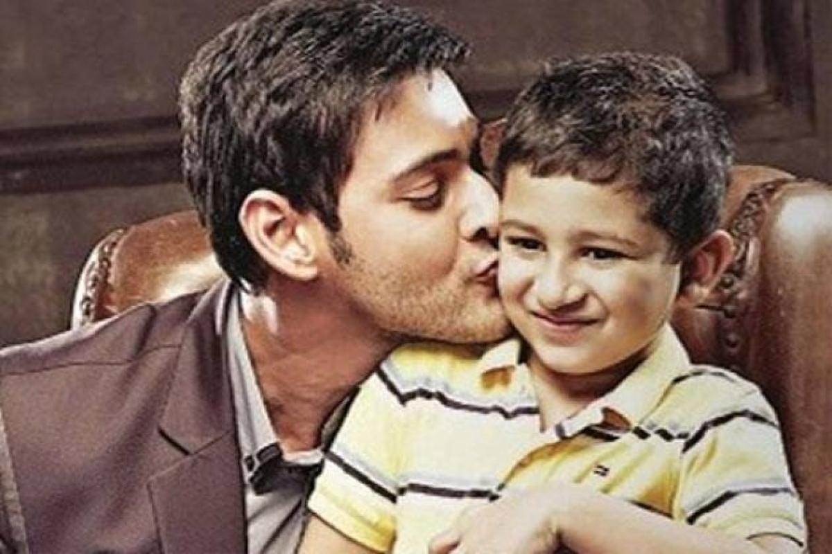 Mahesh Babu makes his sons wish come true at Eiffel Tower