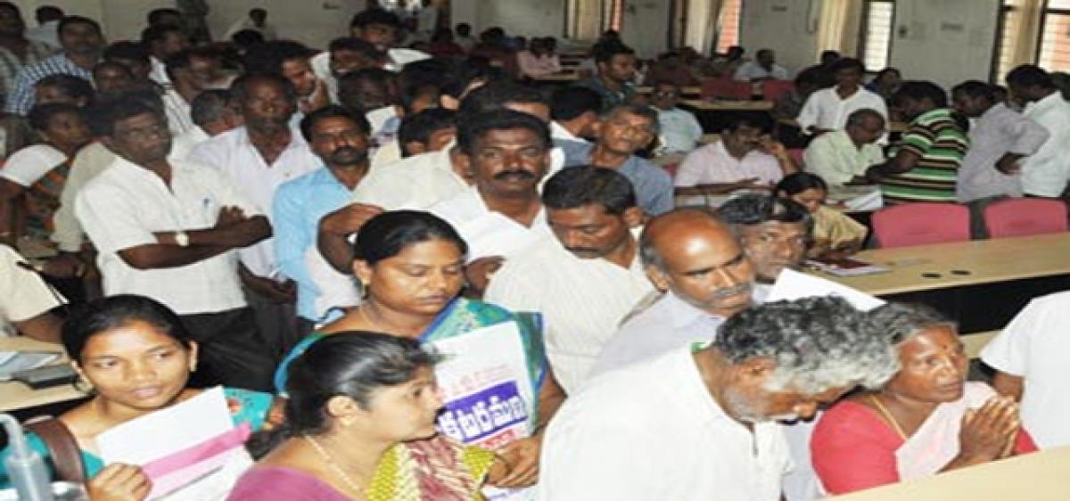 First Prajavani a hit in new Medak district