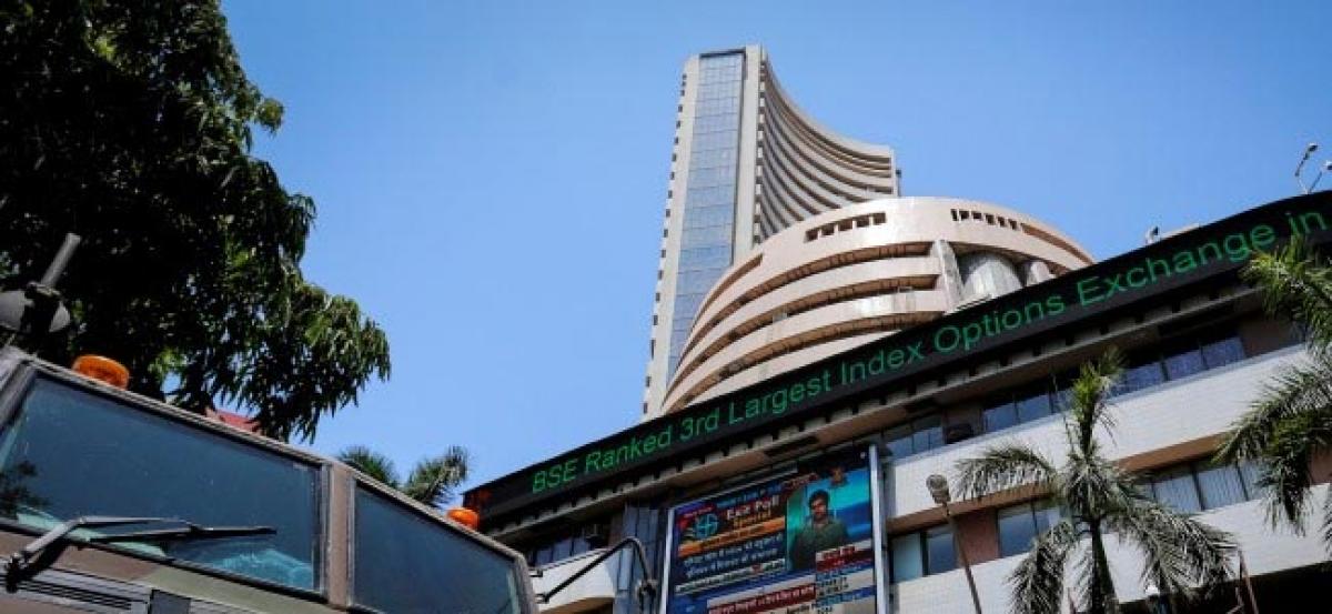 Sensex flat; financials, auto stocks gain