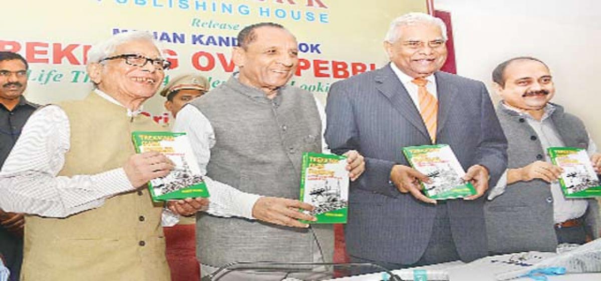 Governor hails Mohan Kanda’s book