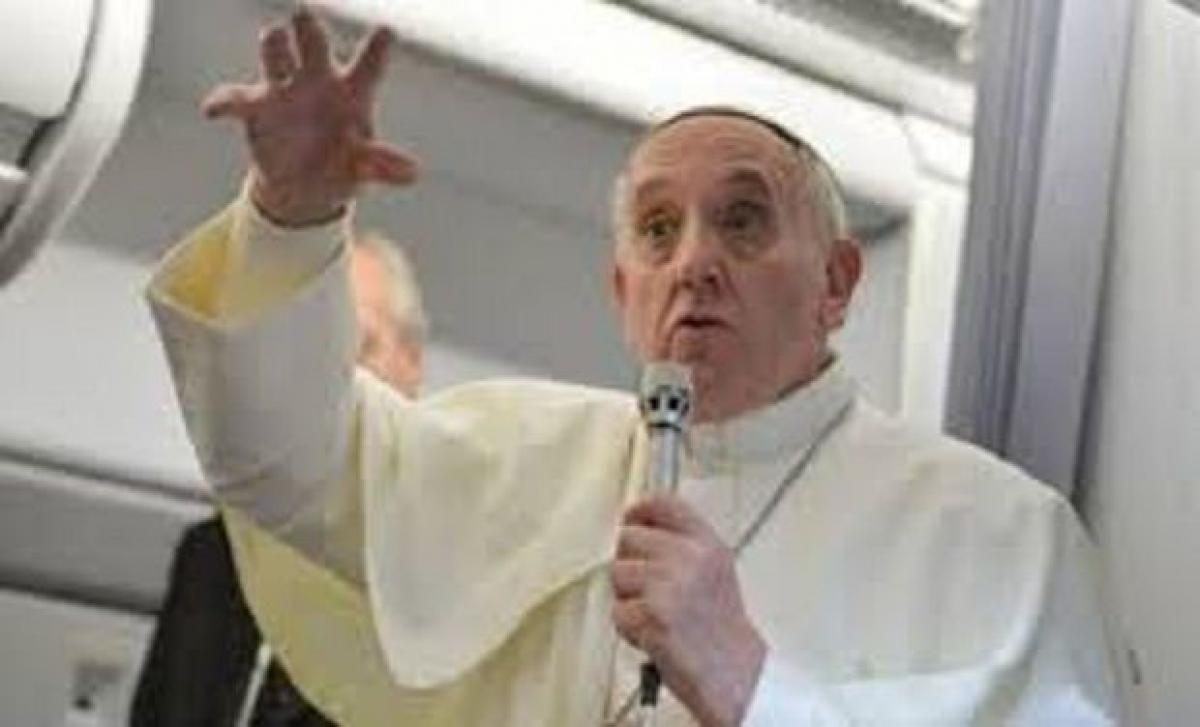 Pope Francis urges Cuba, US to fully develop their detente