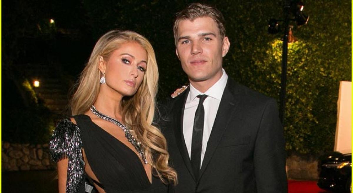 Paris Hilton can’t stop gushing about her new beau