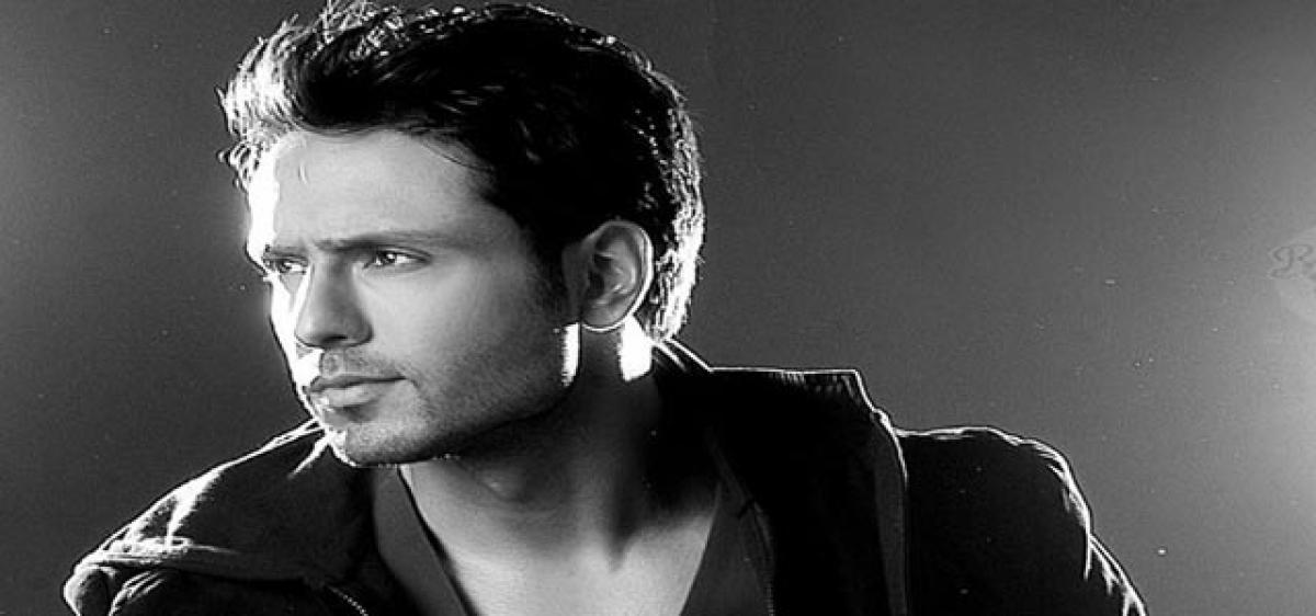 Iqbal Khan to play robot in …Rajni_kant